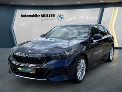BMW BMW i5 eDrive40 Limousine M Sport Klima Navi AHK RFK HuD Alarm im Auto Abo von LeasingMarkt.de