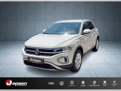 VW Volkswagen T-Roc Style 1.0 TSI *NAVI**AHK**SOFORT VERFÜGBAR* im Auto Abo von LeasingMarkt.de