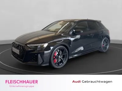 Audi Audi RS3 Sportback 2.5 TFSI quattro S tronic *Carbon*Panorama*ACC*SONOS*Navi*Matrix* im Leasing von LeasingMarkt.de