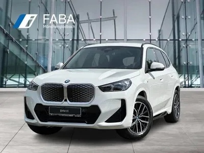BMW BMW iX1 eDrive20 M Sportpaket Head-Up HK HiFi DAB im Auto Abo von LeasingMarkt.de