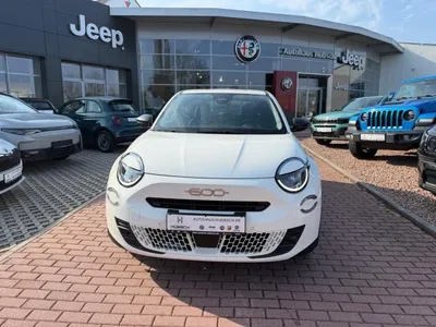 Fiat Fiat 600 Hybrid Business Edition Allwetter im Leasing von LeasingMarkt.de