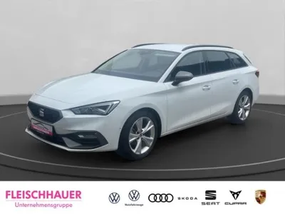 Seat Seat Leon Sportstourer FR 1.5 eTSI Voll-LED Kessy Navi im Auto Abo von LeasingMarkt.de