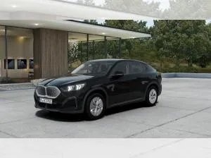BMW BMW ix2 eDrive20,Park.Ass.,DAB,Sitzhzg.,uvm. im Auto Abo von Null-Leasing
