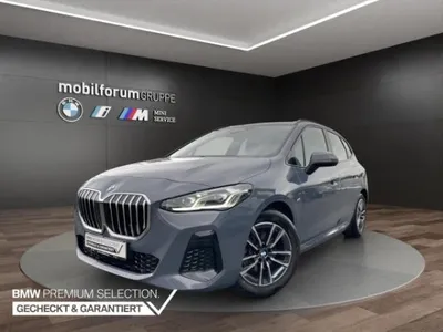 BMW BMW 220 Active Tourer i M-Sport❗Sofort verfügbar❗Massage Sitz mit Memory AHK 360 Grad Kamera  Head-Up Harman Kardon Sound im Auto Abo von LeasingMarkt.de