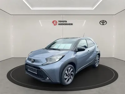 Toyota Toyota Aygo Aygo X 5-Gang Teamplayer 🚀💪 im Leasing von LeasingMarkt.de