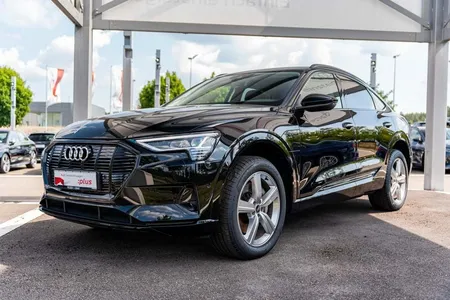 Audi Audi e-tron Sportback advanced 50 quattro im Auto Abo von Faaren