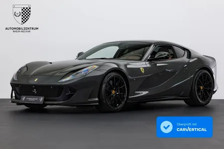 Ferrari Ferrari 812 Superfast RacingSeats/Passenger/Carbon/JBL im Auto Abo von Null-Leasing