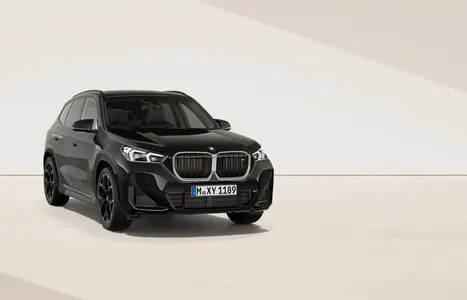 BMW BMW X1 BMW X1 M M35i xDrive 221.00 kW (300 PS) im Auto Abo von Faaren