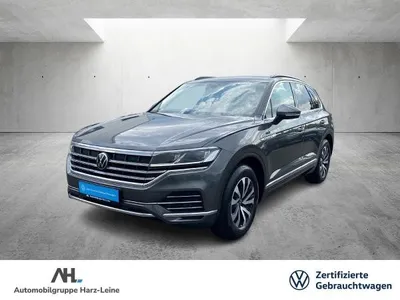 VW Volkswagen Touareg 3.0 TDI Elegance 4M DSG LED Navi ACC AHK Luft Leder im Auto Abo von LeasingMarkt.de