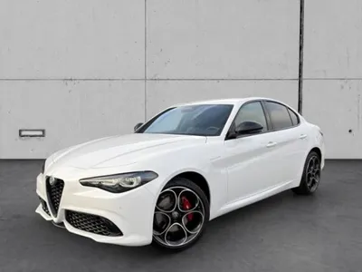 Alfa Romeo Alfa Romeo Giulia Veloce Q4 2.0 PDC+KAMERA+NAVI+CARPLAY+SHZ im Leasing von LeasingMarkt.de