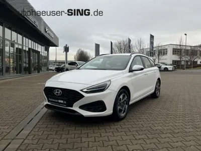 Hyundai Hyundai i30 cw Smart Navi Hybrid LED Kamera Apple SHZ PDC im Auto Abo von LeasingMarkt.de