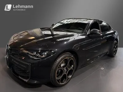 Alfa Romeo Alfa Romeo Giulia 2.0Turbo Q4 Intensa +HARMAN/KARDON+PANORAMADACH+ im Auto Abo von LeasingMarkt.de