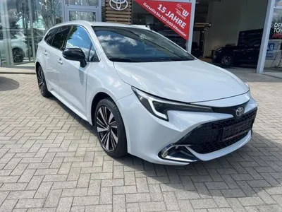 Toyota Toyota Corolla Toyota Corolla 2.0 Hybrid TS Teamplayer Technik LED ACC El. Heckklappe Apple CarPlay im Auto Abo von LeasingMarkt.de