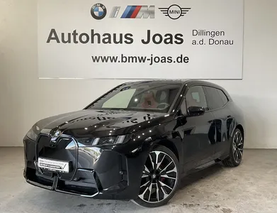 BMW BMW iX xDrive45 |Luftfederung |M Sportpaket Pro |Bow im Leasing von Null-Leasing