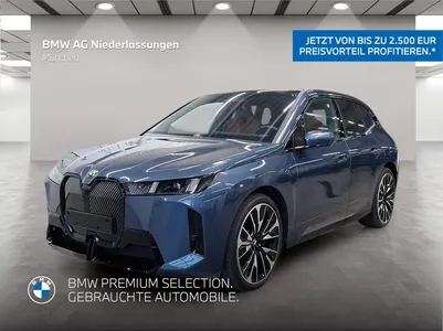 BMW BMW iX xDrive60 M Sport AHK Driv.Assist.Prof Kamera im Leasing von Null-Leasing