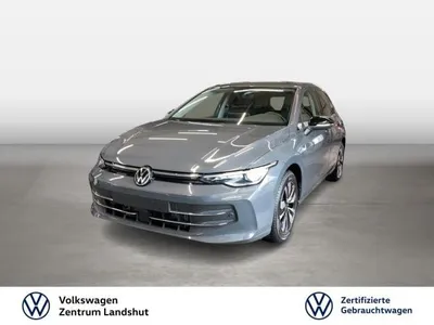 VW Volkswagen Golf VIII GOAL 1.5 TSI ACC AHK DynLicht LED Navi im Auto Abo von LeasingTime
