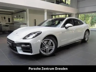 Porsche Porsche Panamera /Luftfederung/ PID/ HUD/ LED-Matrix/Pano im Auto Abo von LeasingMarkt.de