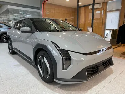 Kia Kia EV4 58 kWh 150 kW AIR Frontantrieb - ❗️SONDERAKTION BIS 28 FEBRUAR❗️ im Auto Abo von LeasingTime