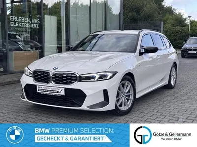 BMW BMW M340i xDrive Touring M Sport //Pano AHK FACELIFT im Auto Abo von LeasingMarkt.de