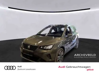 Seat Seat Arona Style Edition AHK KAM NAVI SHZ PDC LED im Leasing von Null-Leasing