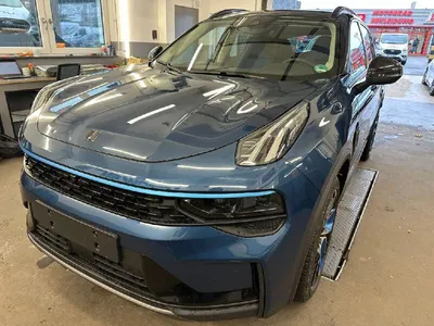 Lynk & Co LynkAndCo LYNK & CO 01 PHEV 5d 132kW im Auto Abo von Arval Autoselect