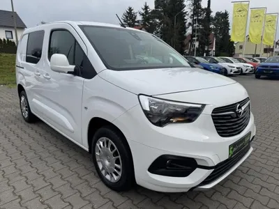 Opel Opel Combo Cargo 1.5 D **PDC AHK Klima Carplay** im Auto Abo von LeasingMarkt.de
