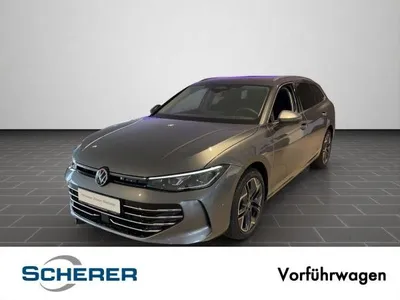 VW Volkswagen Passat Variant Elegance 2.0 TDI DSG NAVI STANDHZ IQ DRIVE im Auto Abo von LeasingMarkt.de