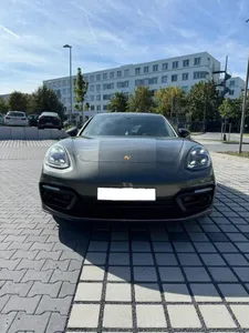 Porsche Porsche Panamera 4E-HYBRID  Übernahme LEASING Gewerbekunden Leasing bis 31.05.2026 im Auto Abo von LeasingTime