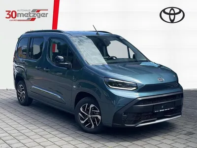 Toyota Toyota Proace Verso L1 1.2 Turbo Team D +Kamera im Auto Abo von LeasingTime