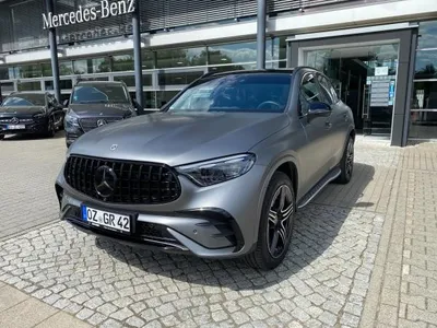 Mercedes Mercedes-Benz GLC 400 e 4M AMG+Night+AHK+DigiLight+Distronic+ im Auto Abo von LeasingMarkt.de