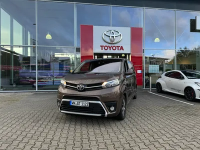 Toyota Toyota Proace Verso Proace Verso 2.0 D-4D, 106 kW (144 PS) Start/Stop L1 5-türig Team Deutschland im Auto Abo von Faaren