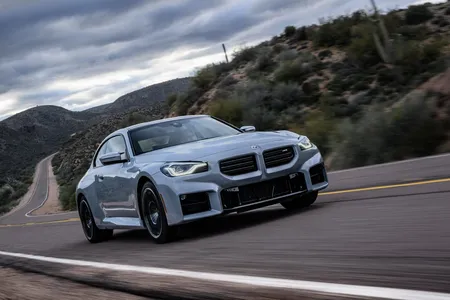 BMW BMW M2 M2 Coupe | M Drivers Package | M Sportsitze | harman Kardon im Auto Abo von Faaren