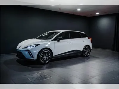 MG MG MG4 Luxury MY24 Gewerbe ❗ SONDERPREIS ❗ SOFORT  ❗ Deutschlandweite Fahrzeugabholung möglich ❗ Uhingen im Auto Abo von LeasingMarkt.de