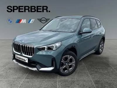 BMW BMW X1 20i sDri.,  AHK.,  Dri. Ass. +.,  Park. Ass. +.,  H/K.,  Keyless.,  Head Up.,  uvm. im Leasing von LeasingMarkt.de