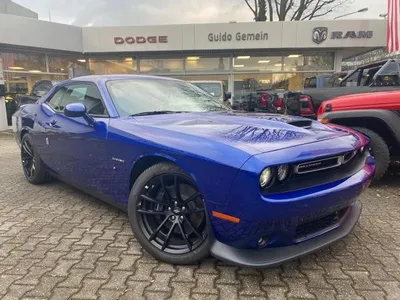 Dodge Dodge Challenger 5.7 V8 HEMI R/T SONDERAKTION im Auto Abo von LeasingMarkt.de