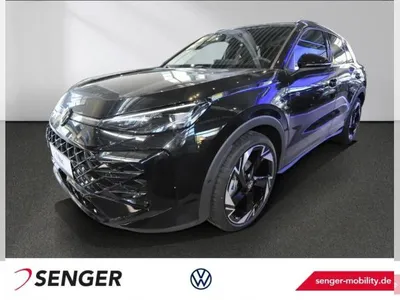 VW Volkswagen T-Roc R-line SOFORT-VERFÜGBAR PANO*8-fach-bereift*DCC*HARMAN-KARDON im Leasing von LeasingMarkt.de