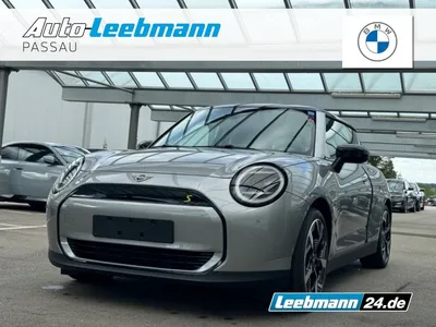 MINI MINI Cooper SE Classic Trim Paket M 18-Zoll/HUD/PANOD im Auto Abo von LeasingTime