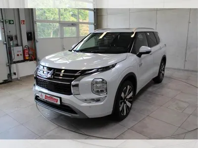 Mitsubishi Mitsubishi Outlander PHEV Top *Panorama-Glasschiebedach/Ledersitze/12 Lautsprecher* im Auto Abo von LeasingMarkt.de