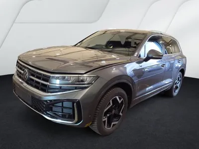 VW Volkswagen Touareg R-Line 3.0TDI +AHK+STDHZ+LUFT+ im Leasing von LeasingMarkt.de