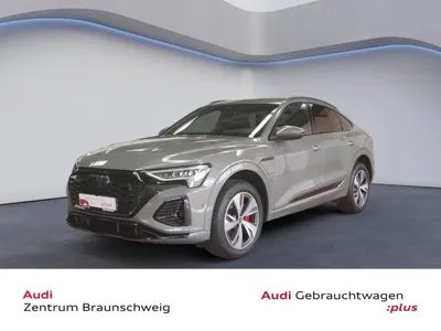 Audi Audi Q8 Sportback S-line 55 e-tron quattro MATRIX-LED im Auto Abo von LeasingMarkt.de