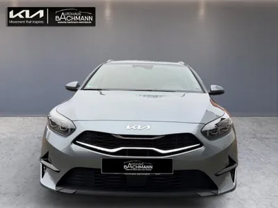 Kia Kia Ceed SW Ceed Sportswagon 1.5 T-GDI DCT Ultimate/Style Navi im Leasing von LeasingMarkt.de