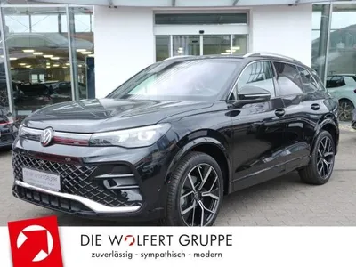 VW Volkswagen Tiguan R-Line 1,5 l eTSI OPF (150 PS) DSG*AHK*PANORAMA*HARMAN KARDON*STDHZG*GEWERBE* im Auto Abo von LeasingMarkt.de