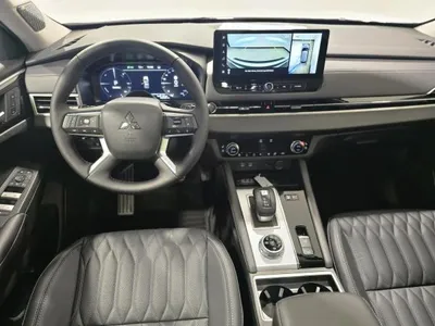 Mitsubishi Mitsubishi Outlander 2.4 PHEV 4WD Top Leder Schiebedach im Leasing von LeasingMarkt.de