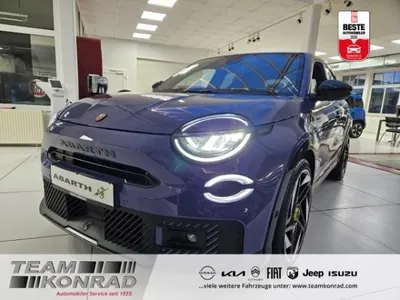 Abarth Abarth 600e Scorpionissima - Navi Leder LED - ACID GREEN im Auto Abo von LeasingMarkt.de