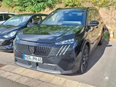 Peugeot Peugeot 5008 GT - Hybrid - 145 PS + Winter-Paket + Drive Assist Plus - Vorführwagen im Auto Abo von LeasingTime