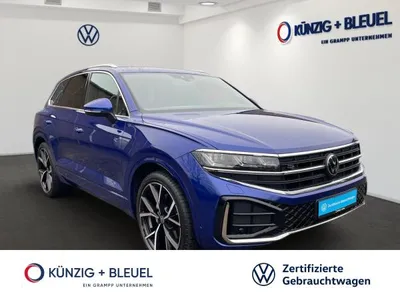 VW Volkswagen Touareg R-Line 3.0TDI +LUFT+LEDER+AHK+ im Leasing von LeasingMarkt.de