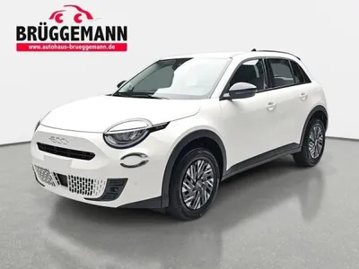 Fiat Fiat 600 1.2 T3 HYBRID DCT SPECIAL EDITION MJ25 im Auto Abo von LeasingMarkt.de