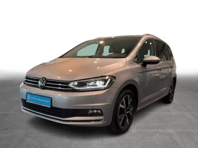 VW Volkswagen Touran 2.0TDI DSG Highline NAVI AHK KAMERA 3J-Garantie im Leasing von LeasingMarkt.de