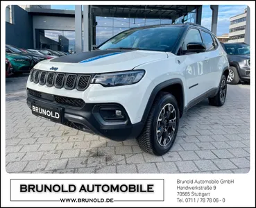 Jeep Jeep Compass PHEV MY22 + Trailhawk im Auto Abo von Faaren