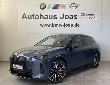BMW BMW iX xDrive60 |Aktivlenkung |Luftfederung |Sitzbel im Leasing von Null-Leasing
